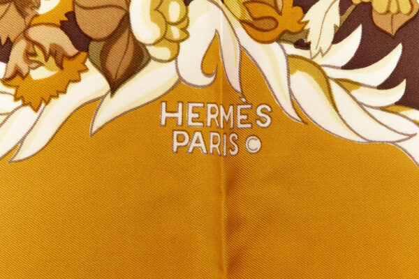 Hermes Silk Scarf Carre 90 "ALADIN" Yellow Silk Scarf - Image 7