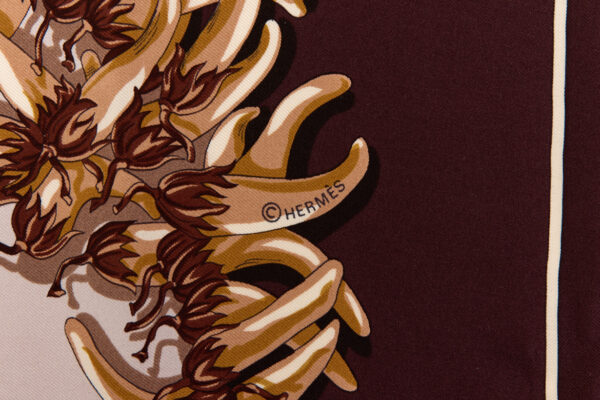 Hermes Silk Scarf Carre 90 "AUX PAYS DES EPICES" Brown Silk Scarf - Image 7