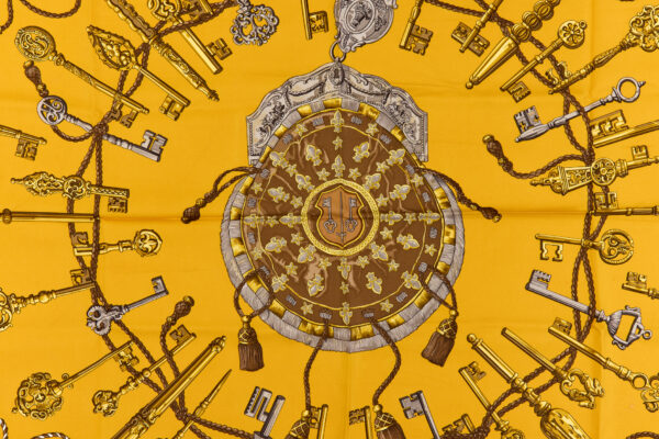 Hermes Silk Scarf Carre 90 "LES CLES" Yellow Silk Scarf - Image 4