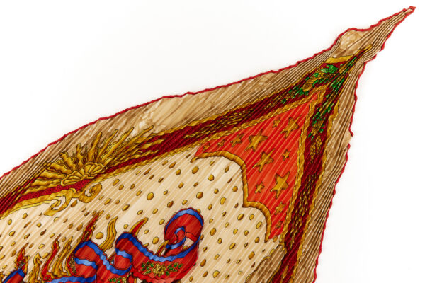 Hermes Silk Scarf Carre 90 "CARPE DIEM" Beige Silk Pleats Scarf - Image 3
