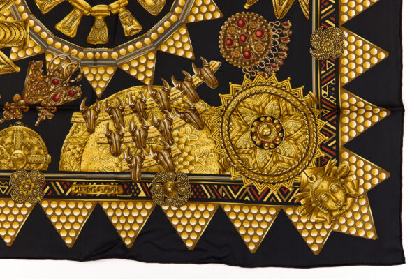 Hermes Silk Scarf Carre 90 "L'OR DES CHEFS" Black Silk Scarf with Box - Image 7