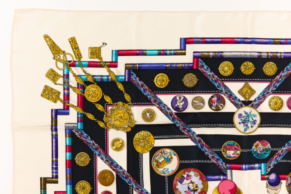 Hermes Silk Scarf Carre 90 "Petite Main" White Silk Scarf - Image 2