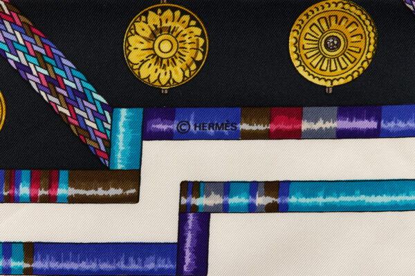 Hermes Silk Scarf Carre 90 "Petite Main" White Silk Scarf - Image 7