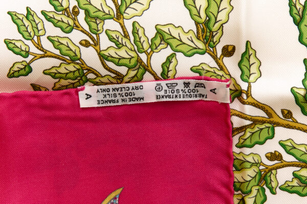 Hermes Silk Scarf Carre 90 "LIBERTE EGALITE FRATERNITE REPUBLIQUE FRANCAISE" Pink Silk Scarf - Image 8