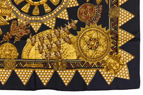 Hermes Silk Scarf Carre 90 "L'OR DES CHEFS" Blue Silk Scarf - Image 6