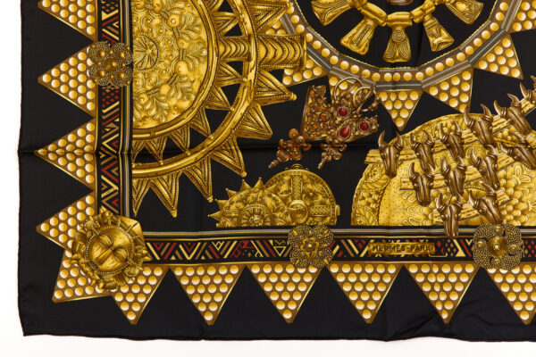 Hermes Silk Scarf Carre 90 "L'OR DES CHEFS" Black Silk Scarf with Box - Image 6