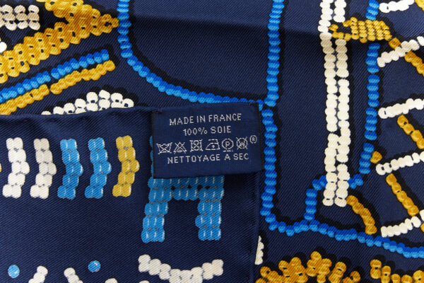 Hermes Carre 45 Scarf "KELLY EN PERLES" Blue Silk Scarf - Image 8