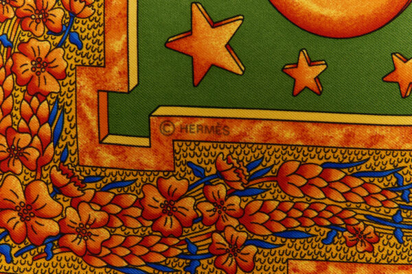 Hermes Silk Scarf Carre 90 "CARPE DIEM" Yellow Silk Scarf - Image 7