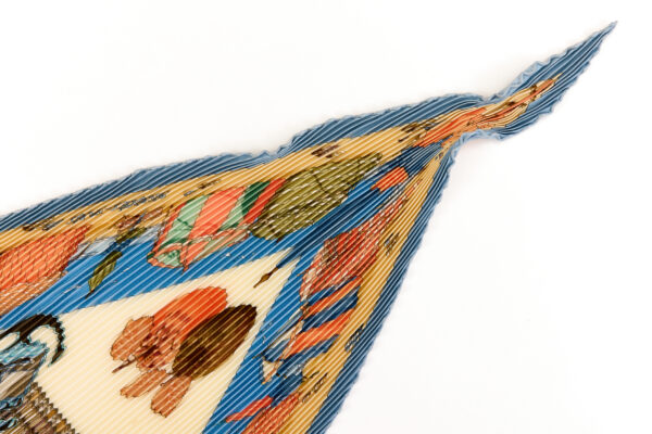 Hermes Silk Scarf Carre 90 "CHARMES DES PLAGES NORMANDES" Blue Silk Pleats Scarf with Box - Image 3