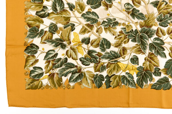 Hermes Silk Scarf Carre 90 "Les merises" Orange Silk Scarf - Image 5