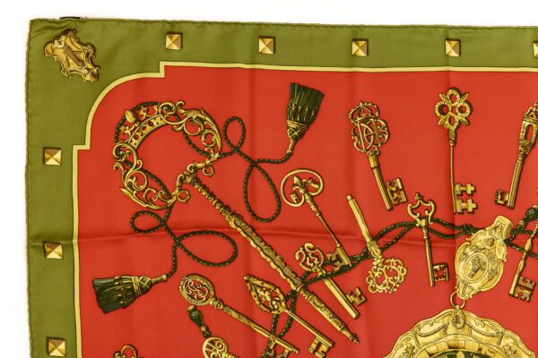 Hermes Silk Scarf Carre 90 "LES CLES" Green Silk Scarf - Image 2