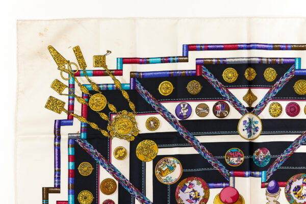 Hermes Silk Scarf Carre 90 "Petite Main" White Silk Scarf - Image 2