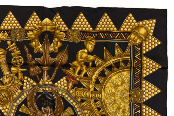 Hermes Silk Scarf Carre 90 "L'OR DES CHEFS" Black Silk Scarf with Box - Image 4
