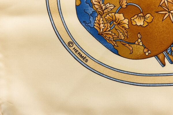 Hermes Silk Scarf Carre 90 "Qu'Importe Le Flacon" White Silk Scarf - Image 7