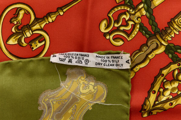 Hermes Silk Scarf Carre 90 "LES CLES" Green Silk Scarf - Image 8