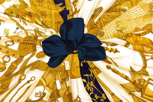 Hermes Silk Scarf Carre 90 "Soleil de Soie" Red Silk Scarf - Image 4