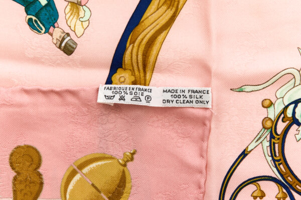 Hermes Silk Scarf Carre 90 "PLUMES ET GRELOTS" Pink Silk Scarf - Image 8
