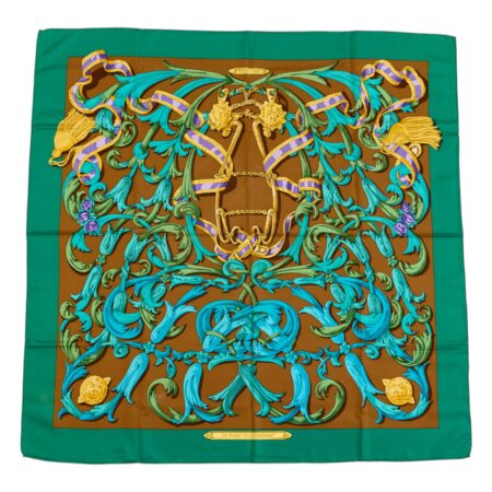Hermes Silk Scarf Carre 90 "LE MORS A LA CONETABLE" Green Silk Pleats Scarf